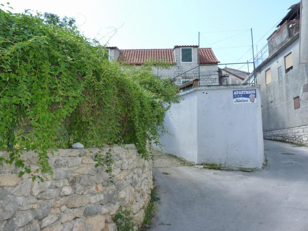 Apartments Kairos Trogir Exterior photo